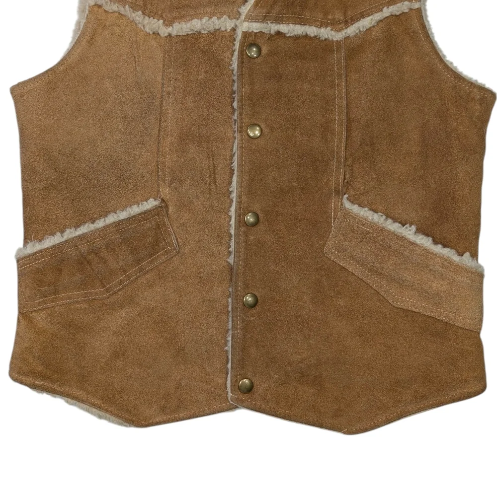 Vintage Miller Stockman Fine Western Apparel cowhide suede snap up vest. Small